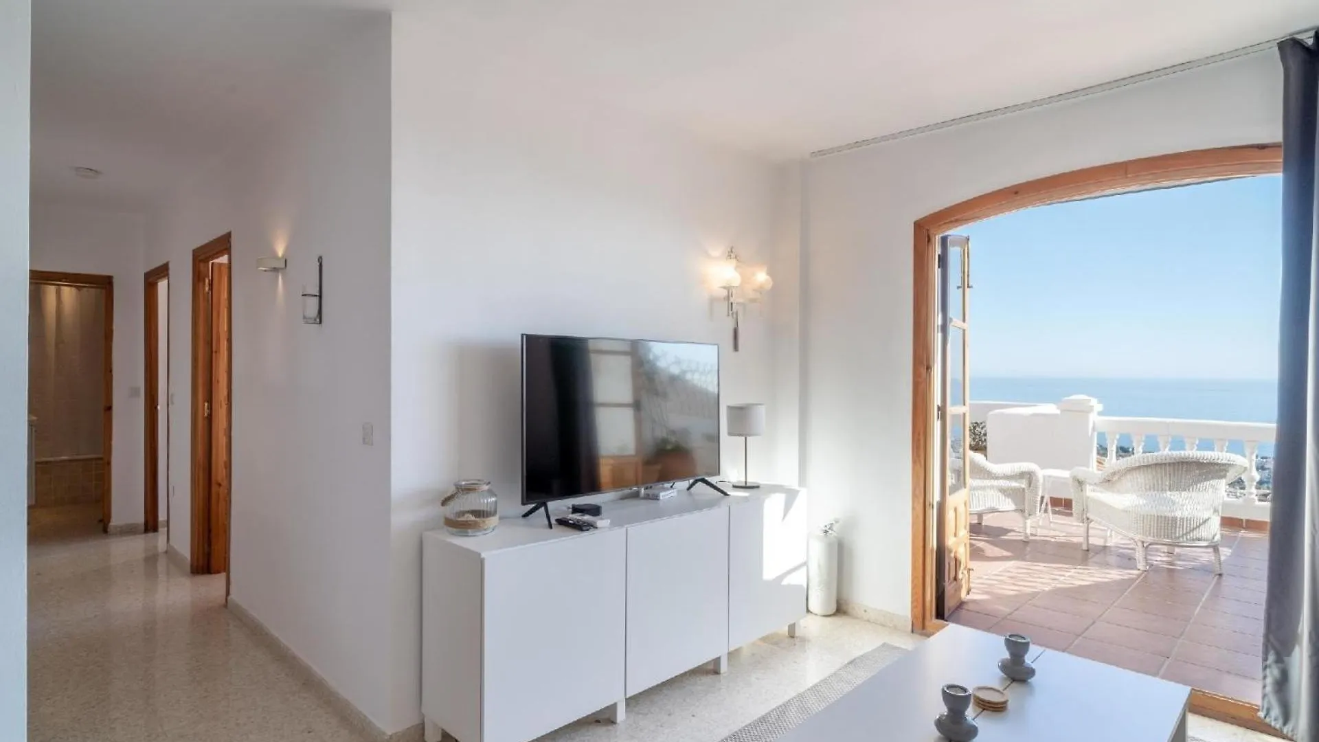Apartment Ferienwohnung Fuer 4 Personen Ca 60 Qm In Nerja, Andalusien Costa Del Sol